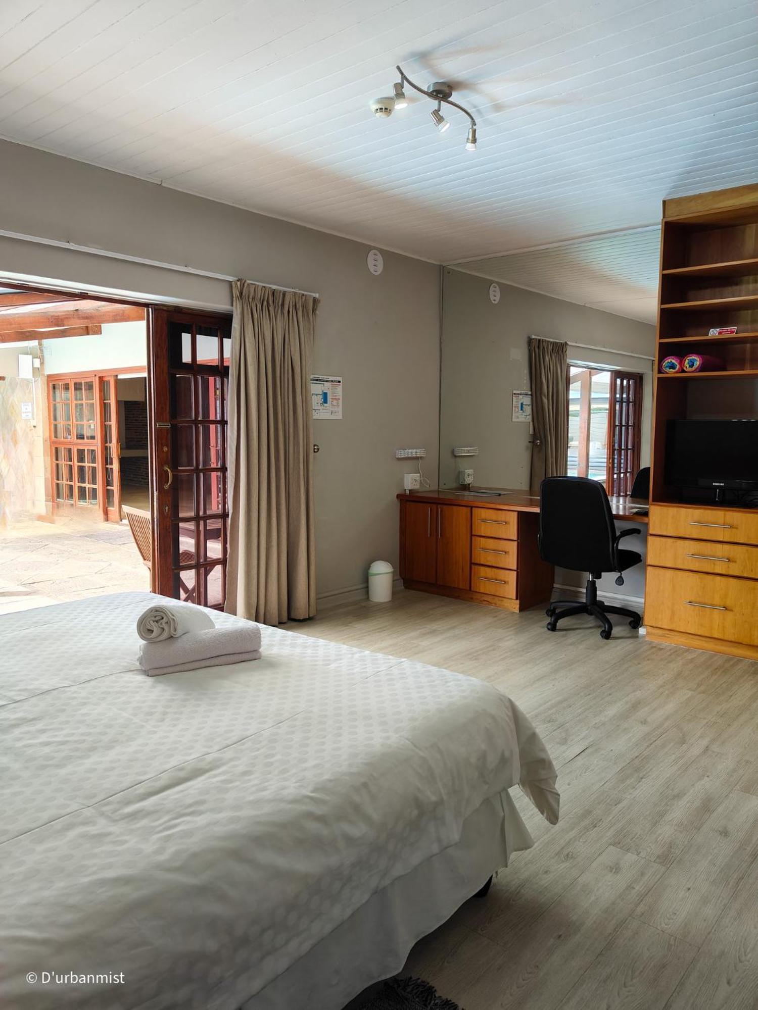 D'Urbanmist Self-Catering Guest House Durbanville Exterior photo