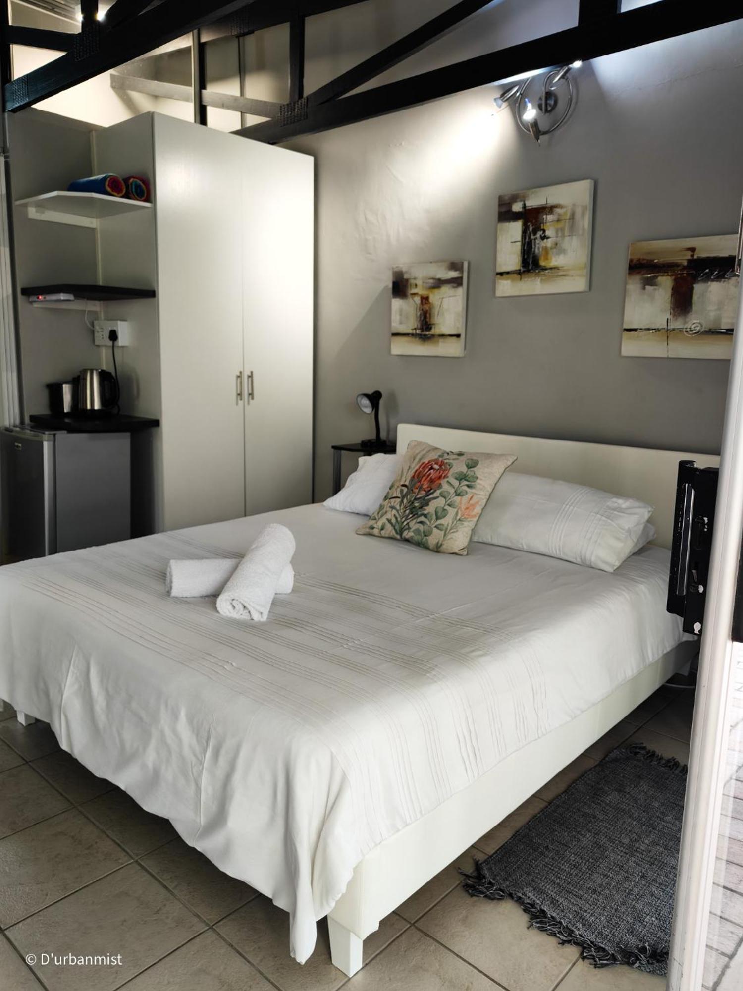 D'Urbanmist Self-Catering Guest House Durbanville Exterior photo